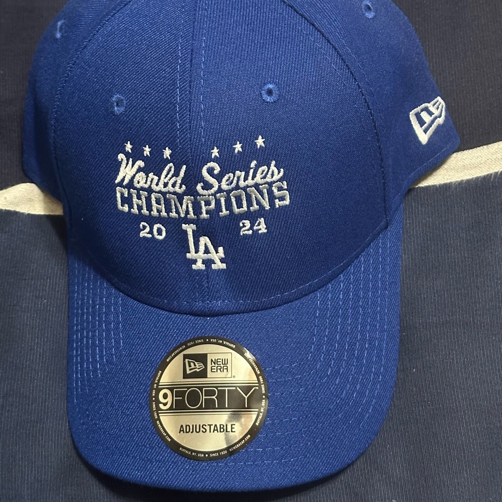 Mens New Era L.A. Dodgers 2024 World Series Champions 9FORTY Adjustable Hat